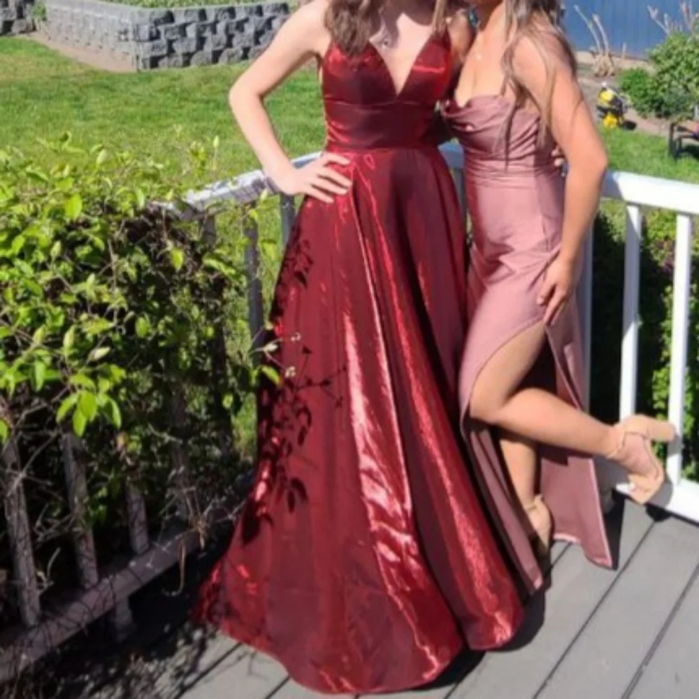 Sherri Hill satin dress V neck  spaghetti straps wine red sz 0 - Picture 2 of 13